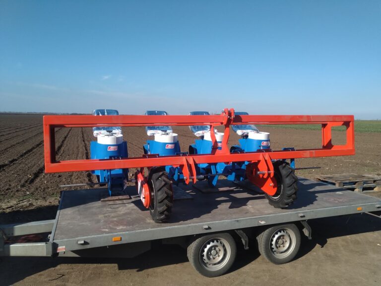 Розсадосадильна машина F-max 4